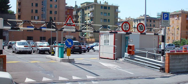 Modular, prefabricated parking, Genova